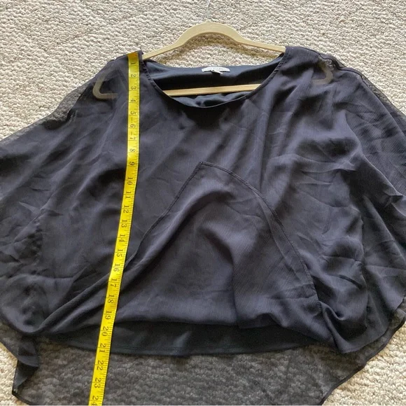 5/$15 Dana Buchman Sheer Black Poncho-style Top Large - Picture 6 of 7